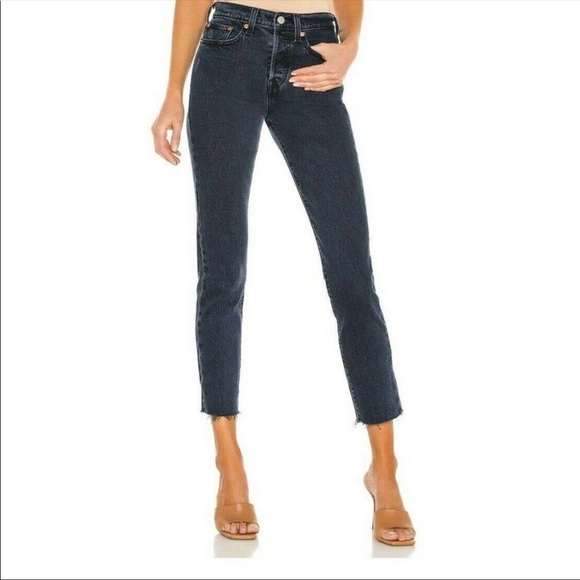 Levi's Denim - Levis Wedgie Icon Black Wash Raw Hem Ankle Jeans Womens Sz 25 NWT Waterless